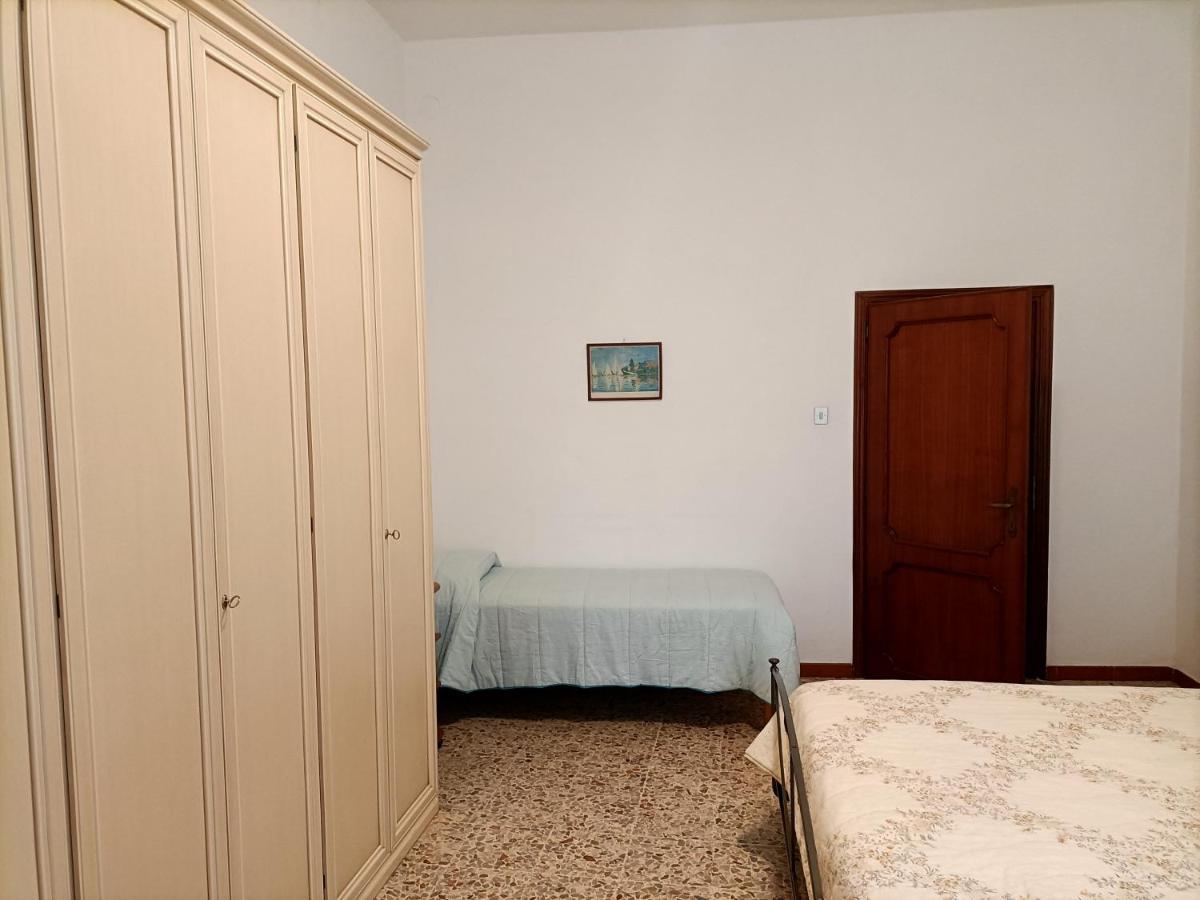 Antica Casa Ceccardi Lägenhet Livorno Exteriör bild