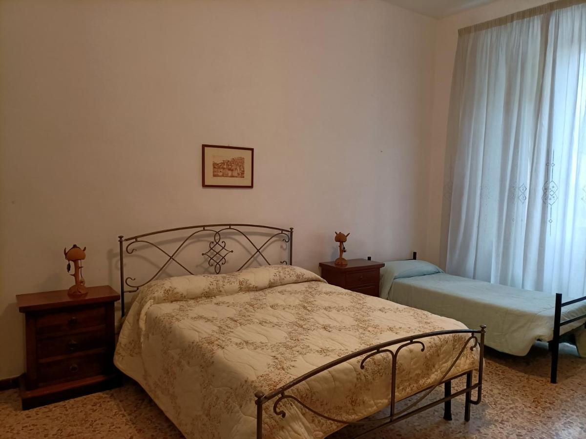 Antica Casa Ceccardi Lägenhet Livorno Exteriör bild