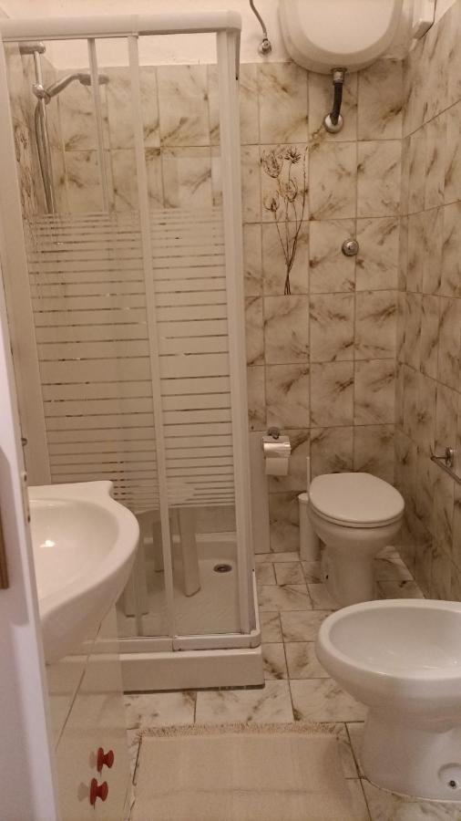 Antica Casa Ceccardi Lägenhet Livorno Exteriör bild