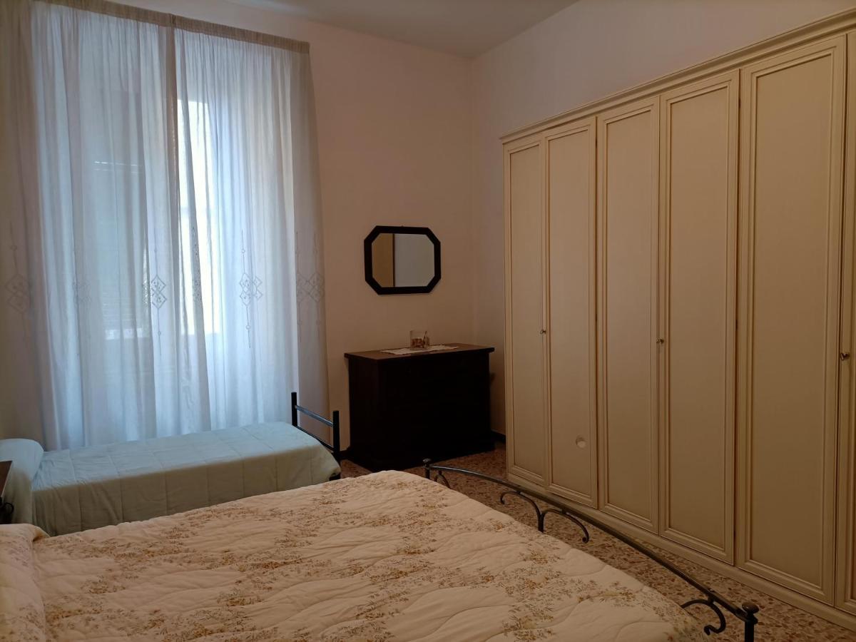 Antica Casa Ceccardi Lägenhet Livorno Exteriör bild