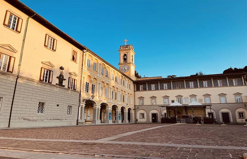 Antica Casa Ceccardi Lägenhet Livorno Exteriör bild