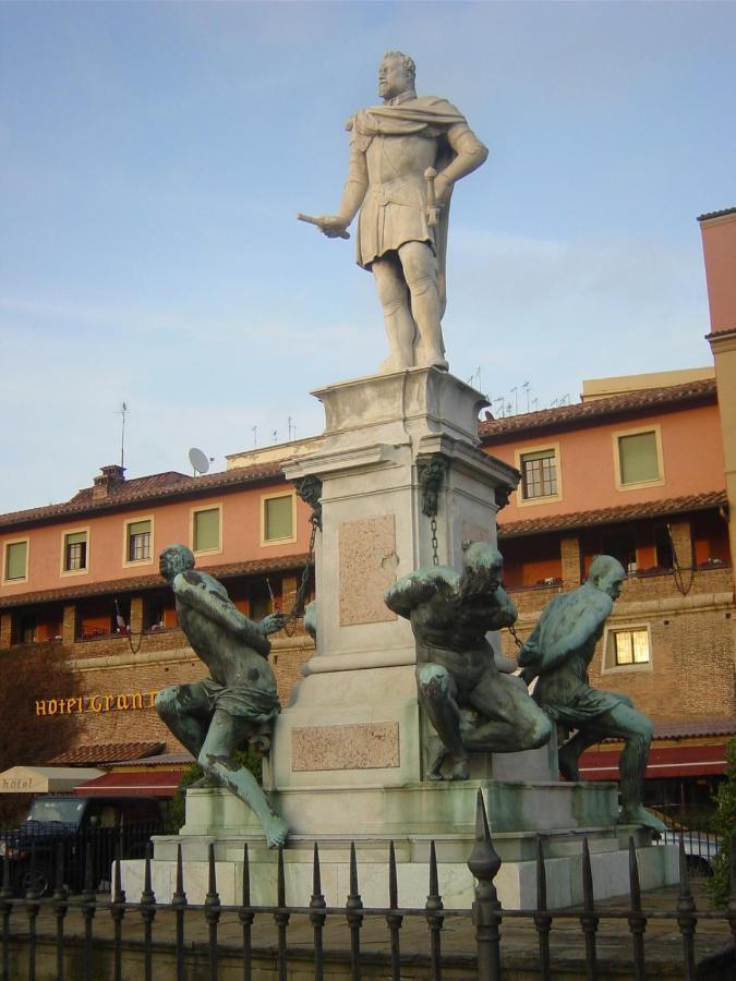 Antica Casa Ceccardi Lägenhet Livorno Exteriör bild